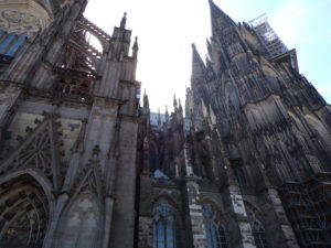 linke Seite Kölner Dom